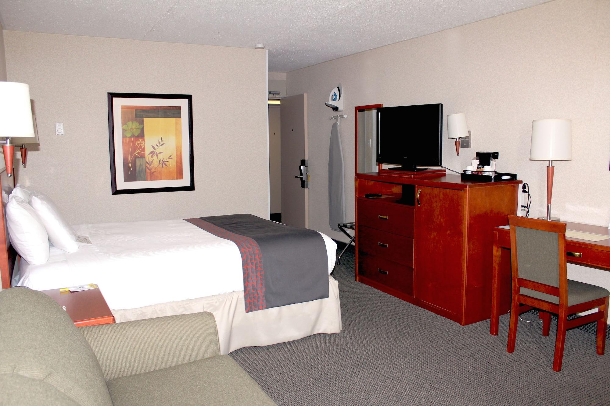 Days Inn By Wyndham Bridgewater Conference Center Bagian luar foto